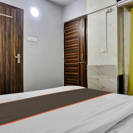 Collection O Baner Executive Stays Пюн Екстериор снимка