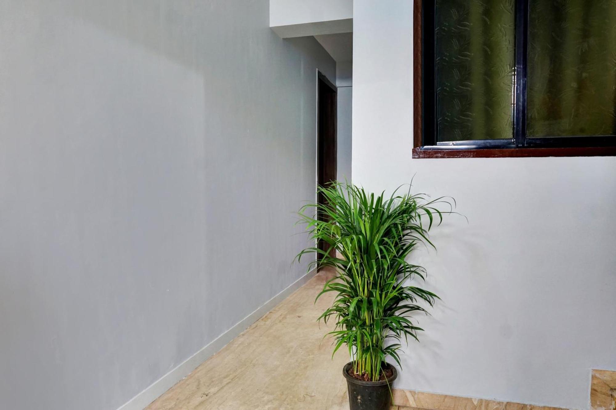 Collection O Baner Executive Stays Пюн Екстериор снимка